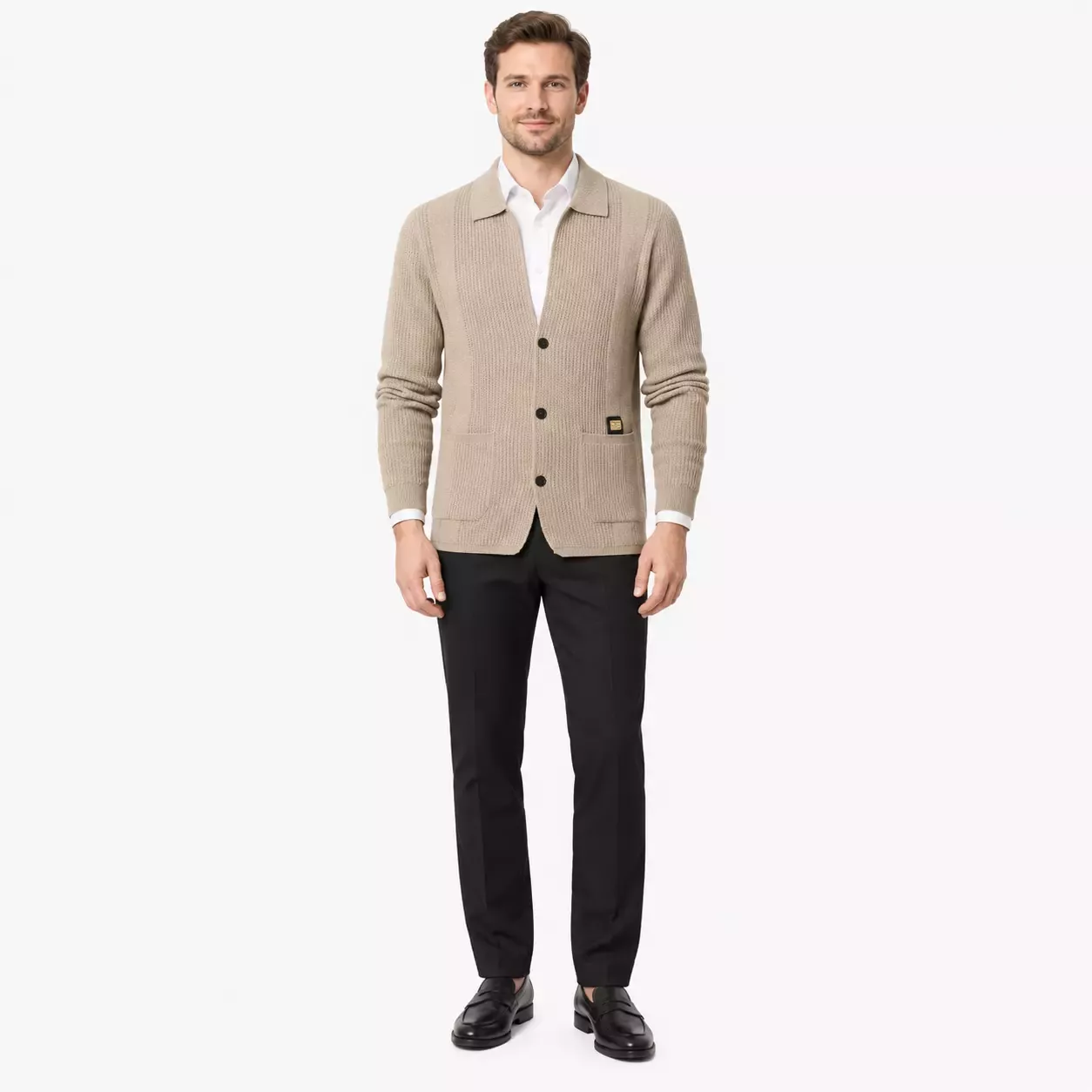 Cardigan Homme en velours doux  à col Chemise.